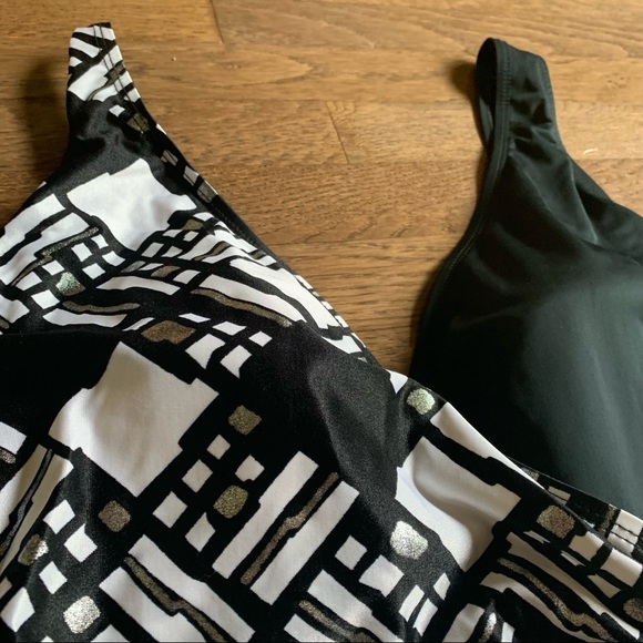 Women’s Swimsuit - Picture 2 of 4